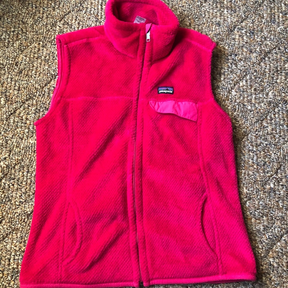 Patagonia women’s pink re tool vest